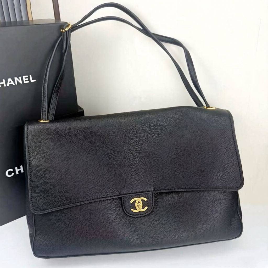CHANEL
 COPY ONE 
38cm 
220 dhs🇦🇪🇦🇪

Zain295
♥️♥️♥️