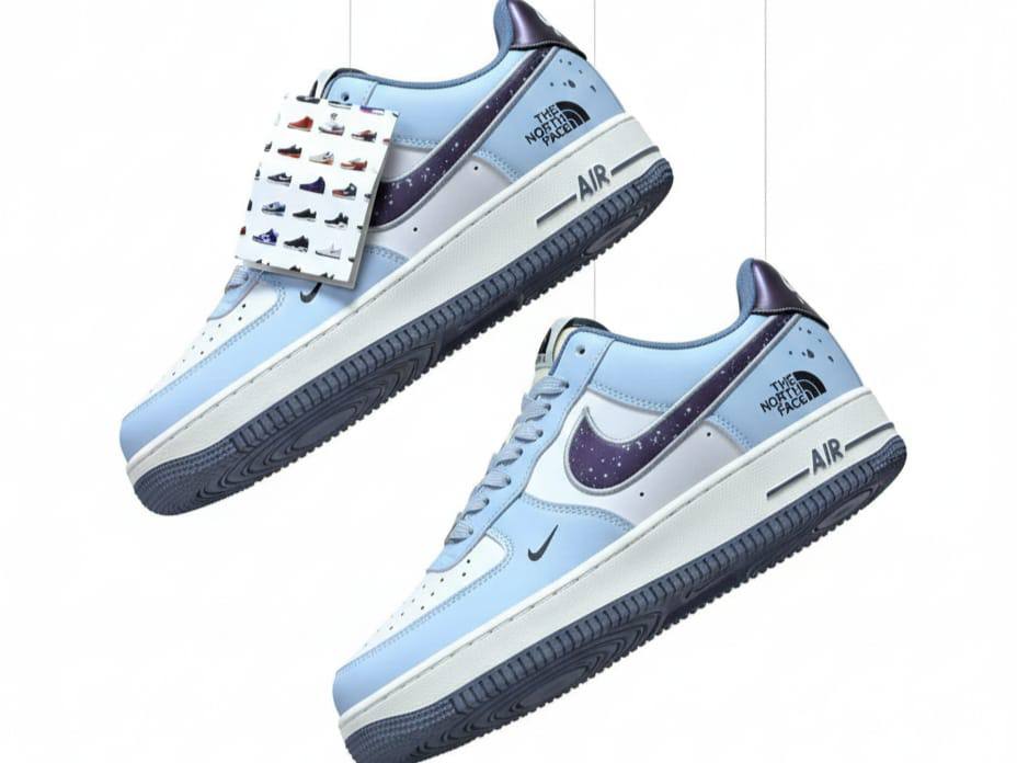 Nike
Size 40 to 45 
95 dhs

Zain27
♥️♥️♥️