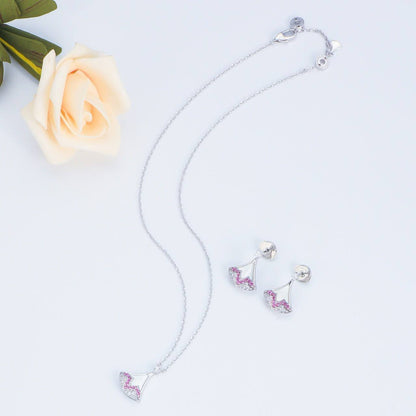 Bvlgari Set* 🪎
Necklace 
Earrings 
*Master Quality* 💎

*120* AED normal box 📦

Zain48
♥️♥️♥️