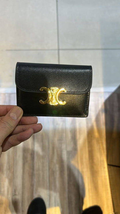 *NEW COLLECTION*

*women WALLET*

*MASTER QUALITY*

140 dhs🪙💕

Zain202
♥️♥️♥️