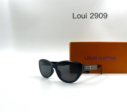 LV
Sunglasses 🕶️ 
good quality 💯
With master box 🗃️ 
50 dhs✅

Zain273
♥️♥️♥️