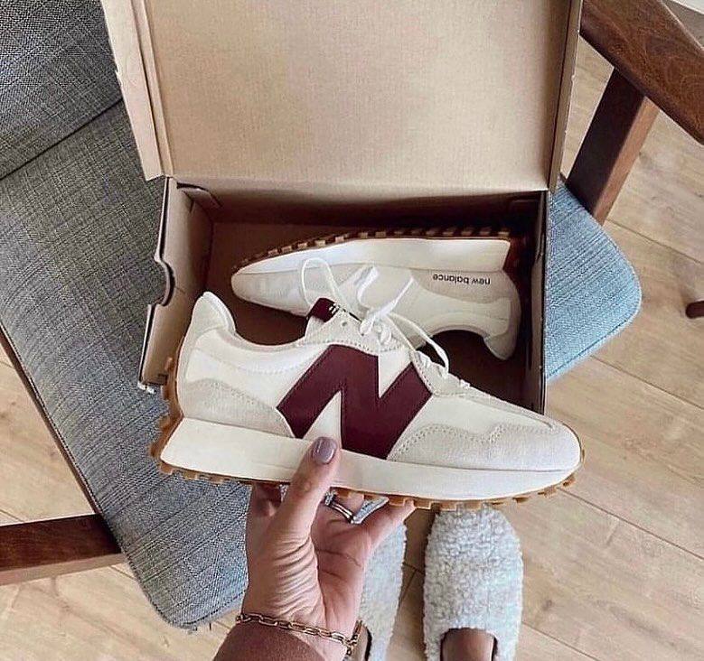 NB
Size 36-45⚡️ 
115 dhs❣️

Zain183
♥️♥️♥️