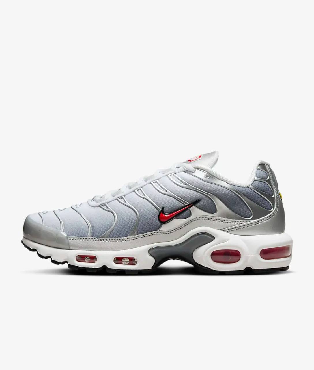 NIKE
Size 40 to 45 
120 dhs✅

Zain183
♥️♥️♥️