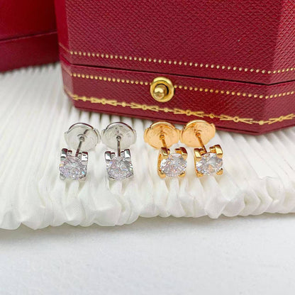Cartier ❤️‍🔥*
Necklace 🍁
Earring 💥
Master quality 💯
With normal boxes 🗃️ 
75 dhs✅
With master box 📦 
120 dhs✅

Zain216
♥️♥️♥️