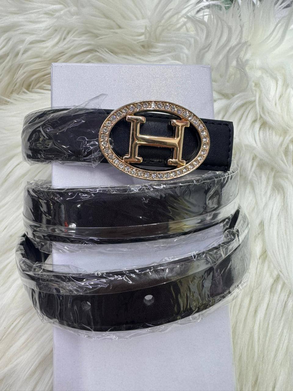 🎉 Discount 🎊 Brand belt
High  Quality 
Size：110 * 2.5 cm
25 dhs✅

Zain115
♥️♥️♥️