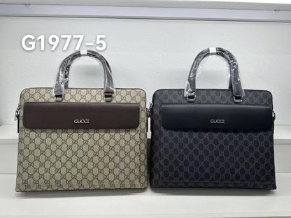 Laptop bags 
good quality 
110 dhs💓

Zain278
♥️♥️♥️
