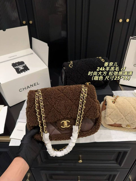 Chanel Master +++
280 dhs🪙💚

Zain141
♥️♥️♥️