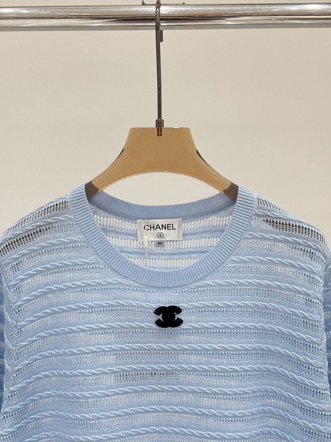 *New collections*                                                
CHANEL
*Super Master quality*
*Sizes: S M L* 
380 dhs✅

Zain308
♥️♥️♥️