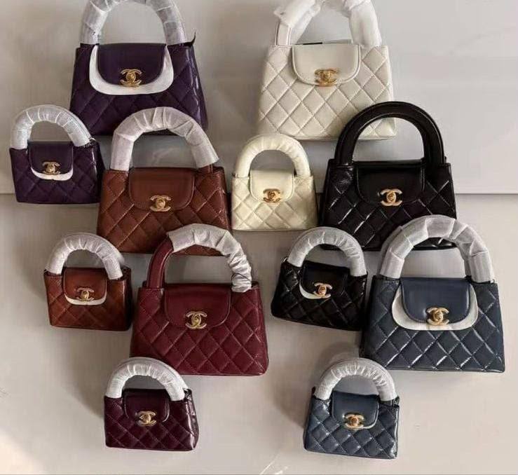 Chanel Kelly
Master quality

20cm with box
240 dhs 

12cm with box
220 dhs

Zain95
♥️♥️♥️