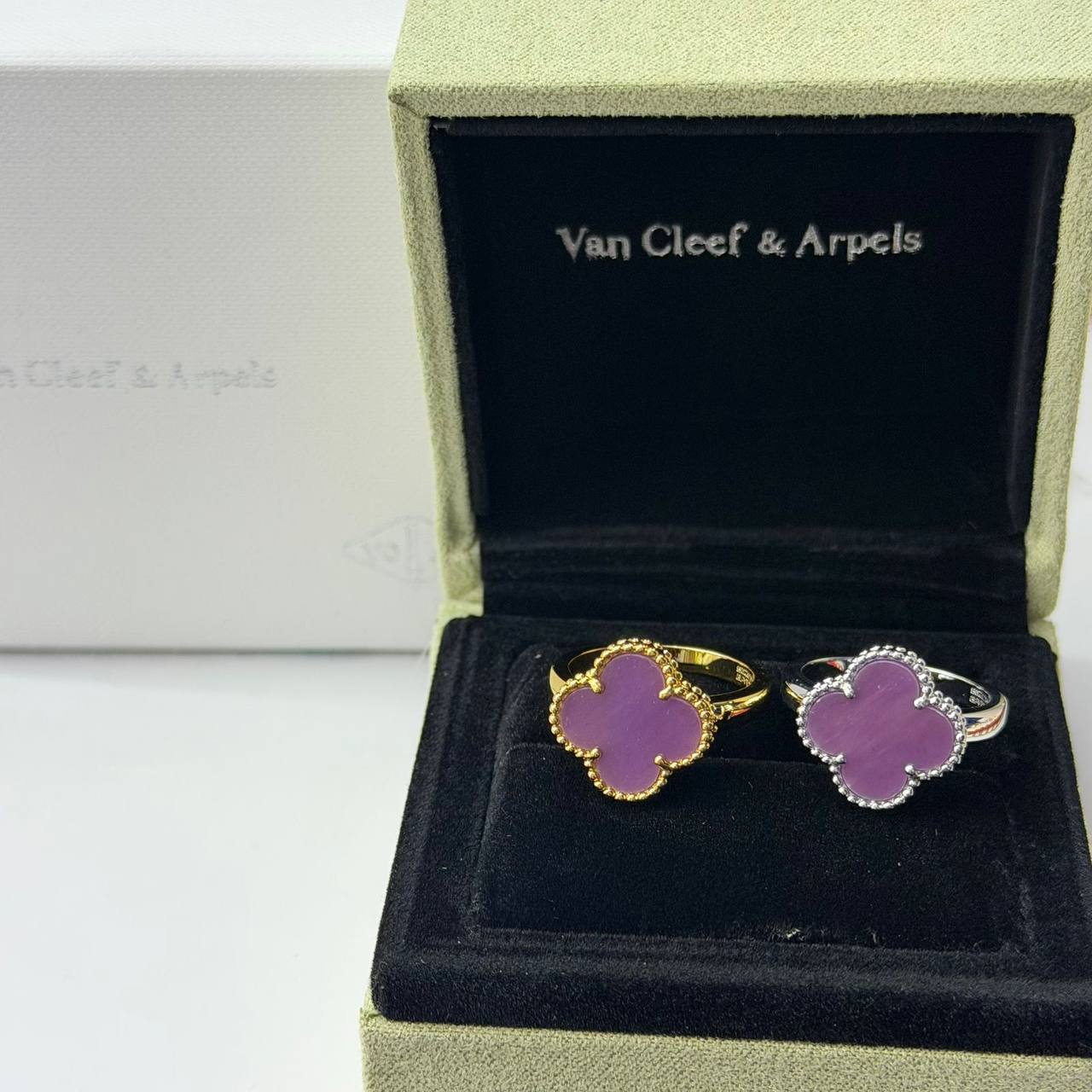 VCA
Ring’s
*MASTER*
45 dhs🇦🇪

Zain263
♥️♥️♥️
