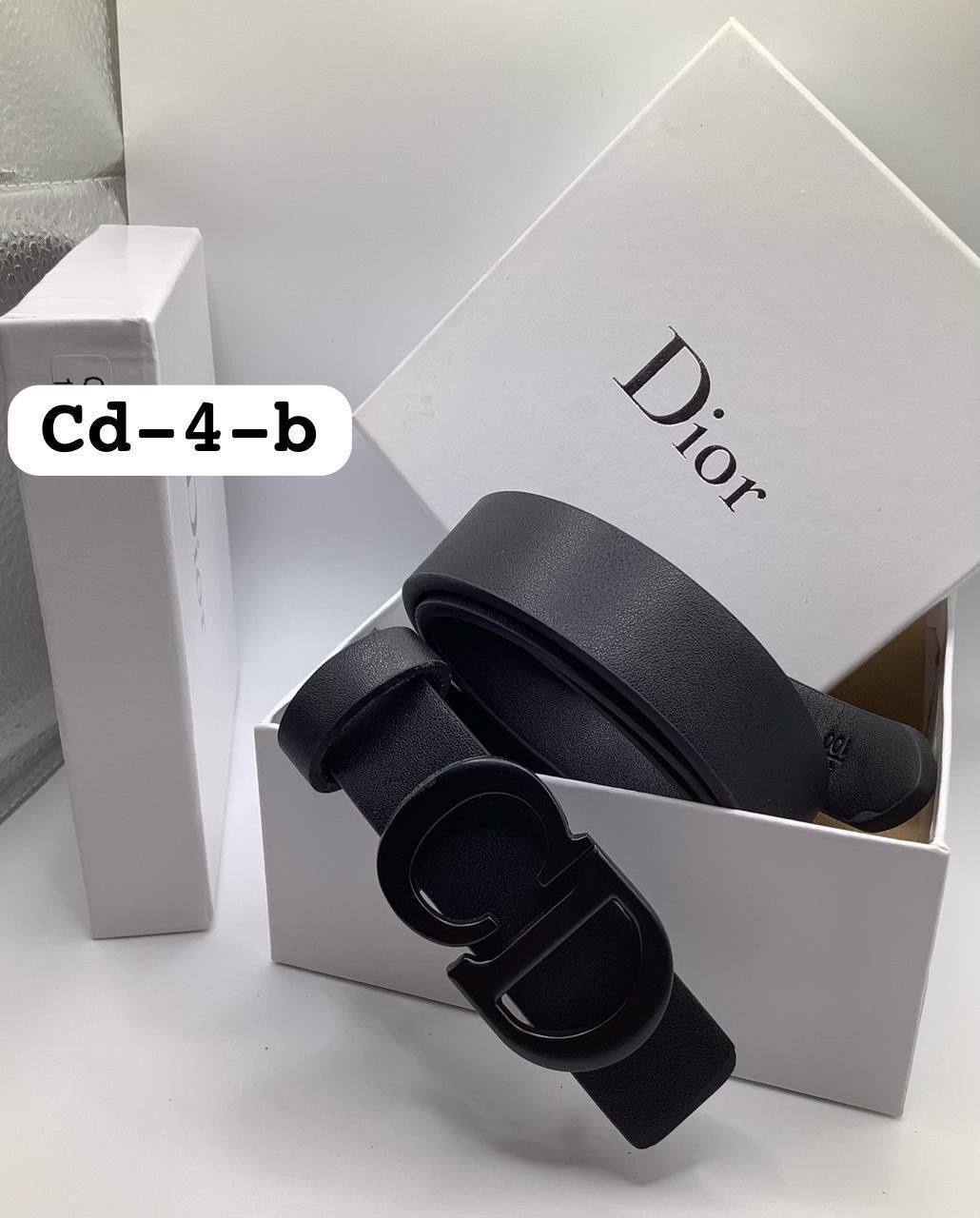 Ladies belt

With box 
🎁🎁🎁

40 dhs🪙🌨️

Zain93
♥️♥️♥️