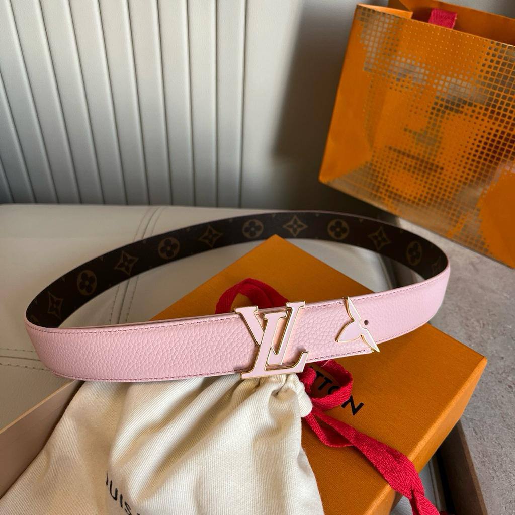 LV Belt
💜*super master*💜
300 dhs✅

Zain160
♥️♥️♥️
