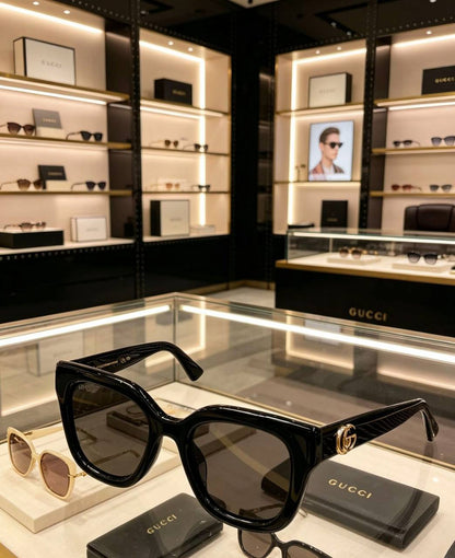 *Sunglasses 🕶️ ❤️‍🔥*
Super master quality 💯
With master box 🗃️ 
And paper bag 🛍️
170 dhs✅

Zain216
♥️♥️♥️