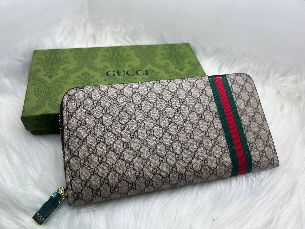 Wallets
45 dhs✅

Zain182
♥️♥️♥️