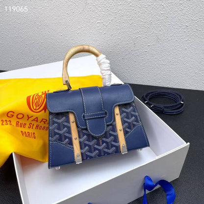 GOYARD 

HIGH QUALITY  

WITH BOX 
🎁🎁🎁

130 dhs✅

Zain39
♥️♥️♥️