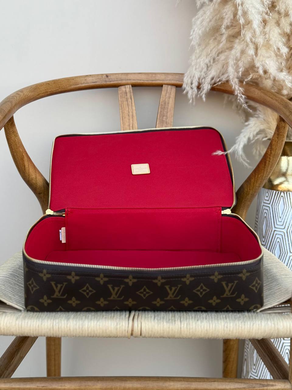 New collection✨✨✨
LV
17cm
300 dhs🇦🇪
23cm
320 dhs🇦🇪
35cm
350 dhs🇦🇪
Top quality 
With box🎁

Zain167
♥️♥️♥️