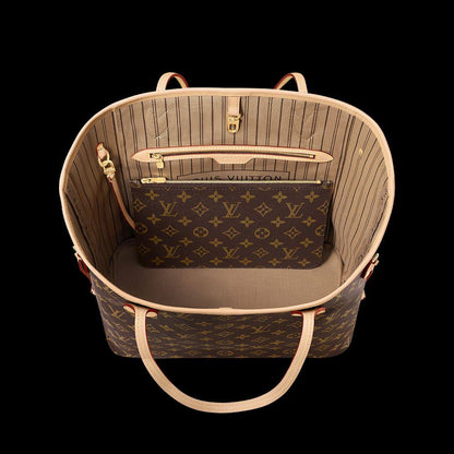 LV

High quality

With box 

100 dhs🇦🇪🇦🇪

Zain136
♥️♥️♥️