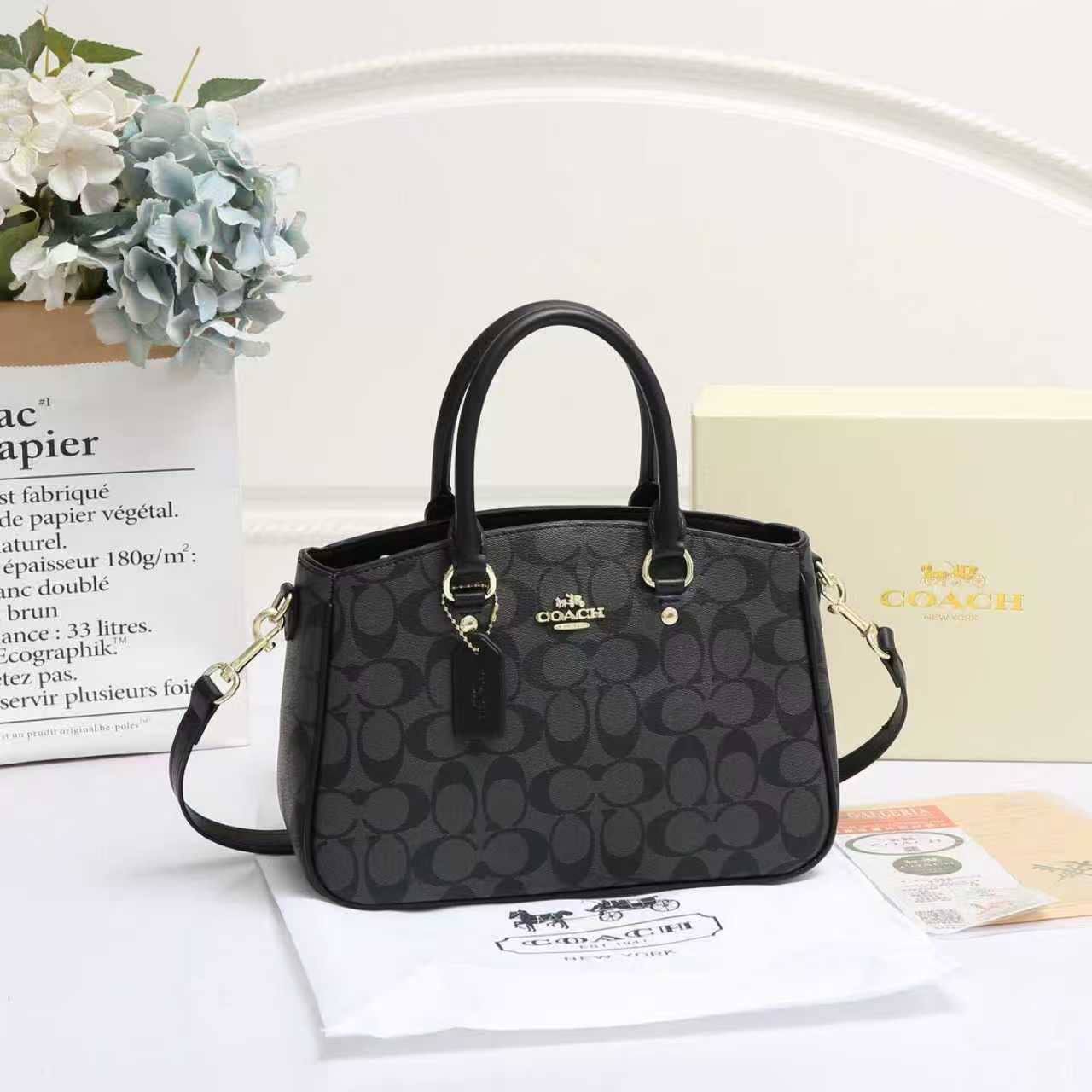 Coach  
95 dhs🪙🌨️

Zain114
♥️♥️♥️