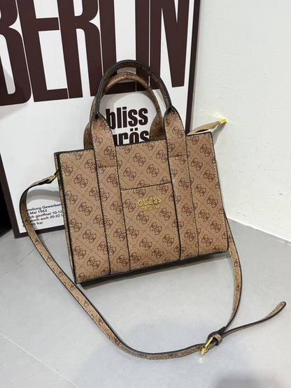 Guess
70 dhs💓

Zain232
♥️♥️♥️
