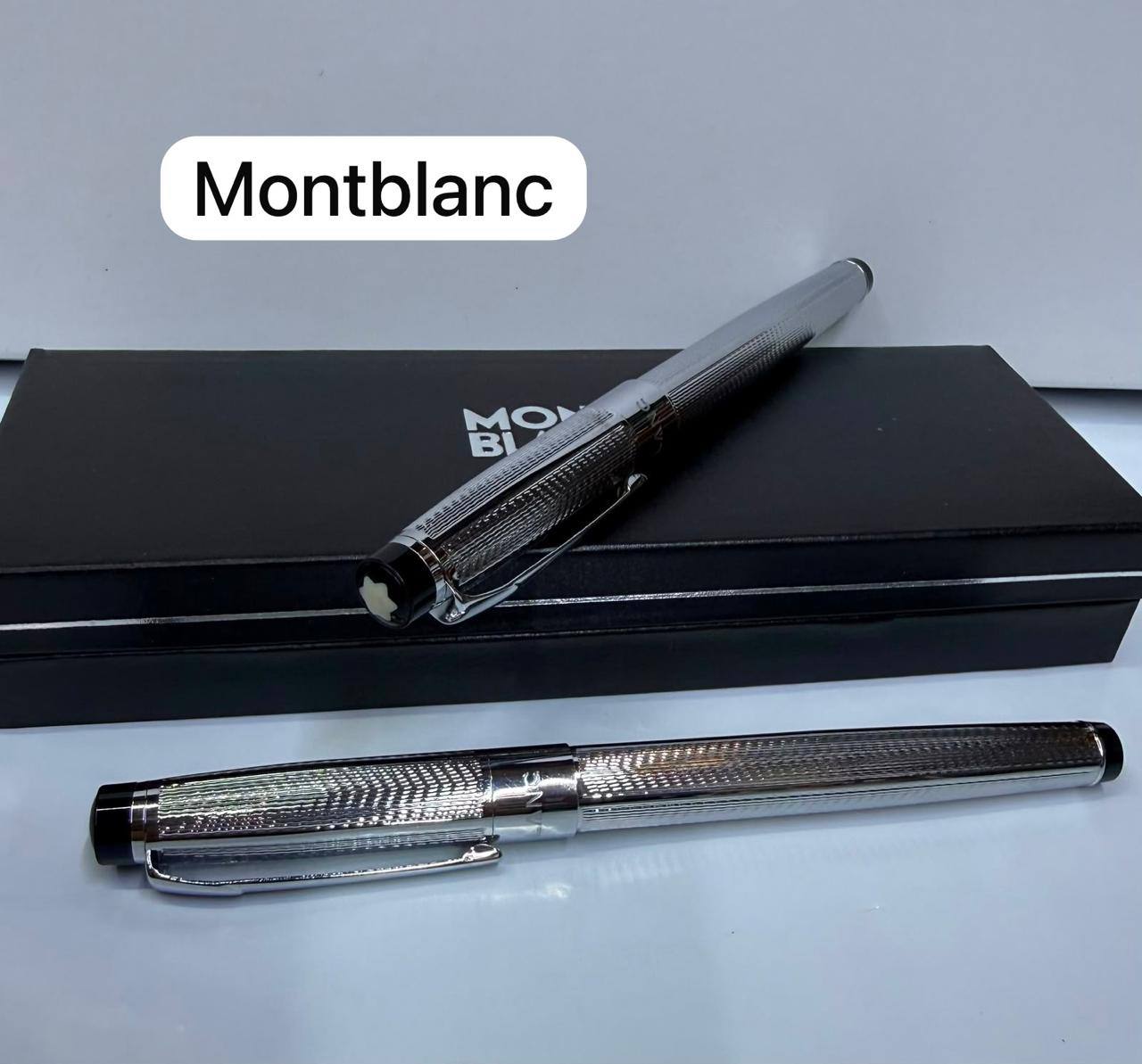 Pen
35 dhs💛 
No Box

Zain93
♥️♥️♥️