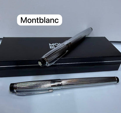 Pen
35 dhs💛 
No Box

Zain93
♥️♥️♥️