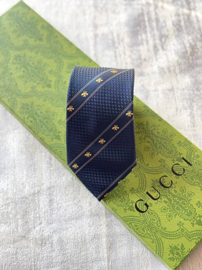 GUCCI
TIE
*Master quality*
*New collection*
180 dhs✅

Zain179
♥️♥️♥️