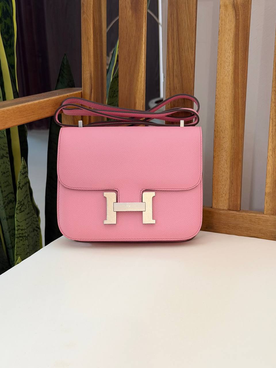 HERMES 
Super Master Quality ⚡️
With Mirror🪞
Original Packing 🎁
Size 18CM📏
For Price 👇 WhatsApp✅
0568585901 
0507557372
0552275751 Owner Zain 👌

Zain321
♥️♥️♥️