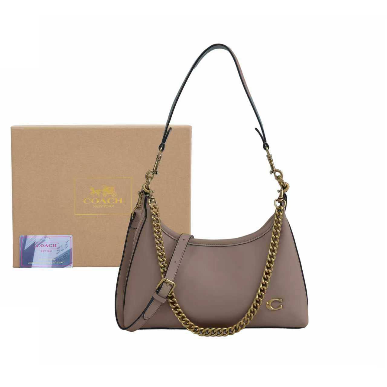 Coach

with box
🎁🎁🎁

90 dhs🪙🌨️

Zain143
♥️♥️♥️