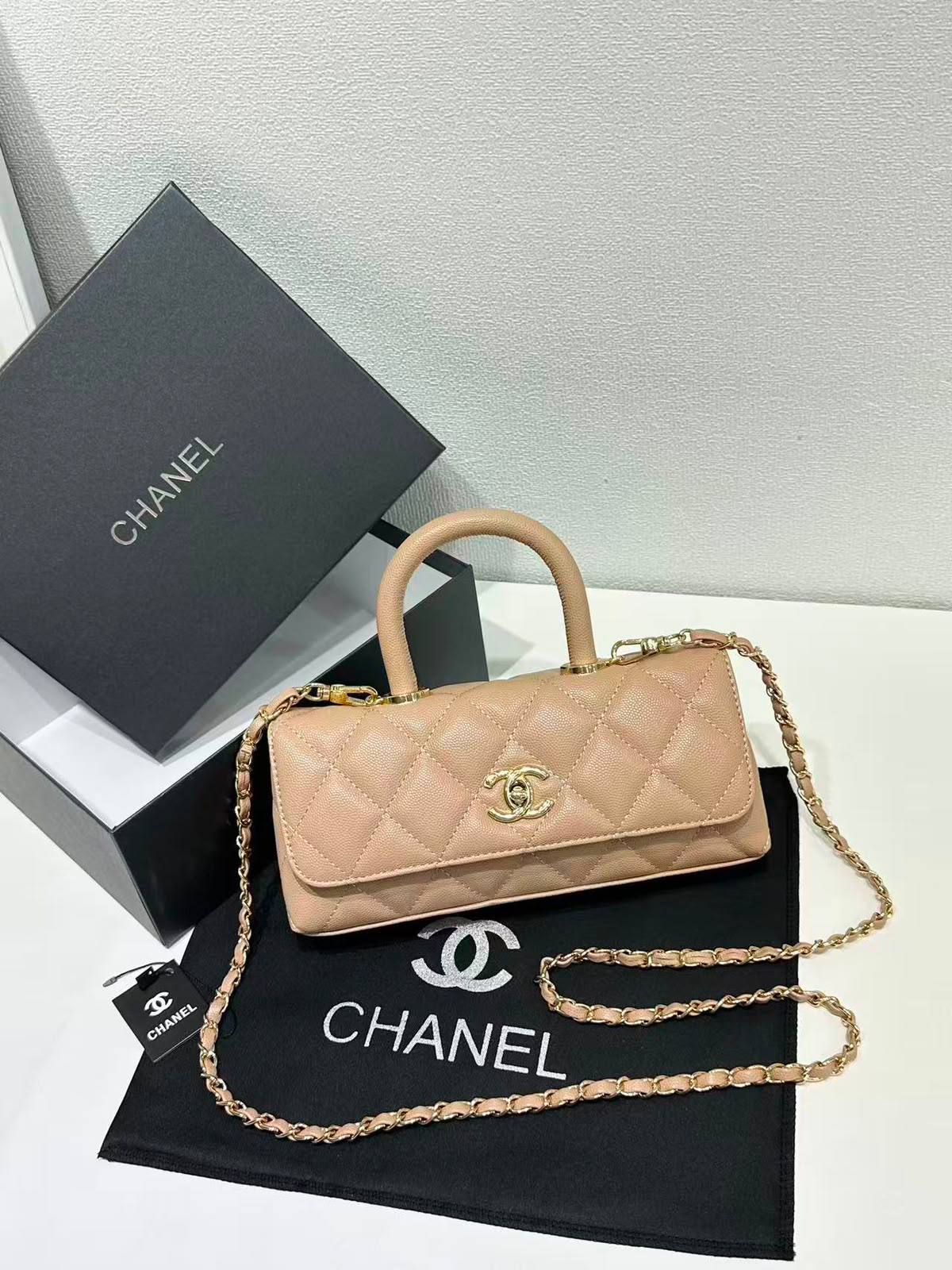 Chanel

100 dhs🇦🇪🇦🇪🇦🇪

Withbox
Zain143
♥️♥️♥️