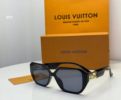 LV

65 dhs🇦🇪🇦🇪

Good quality 

Zain182
♥️♥️♥️
