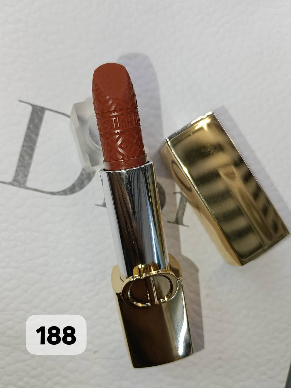 DIOR LIPSTICK SINGLE
 (GOLD CASE)
35 dhs🌺

Zain01
♥️♥️♥️