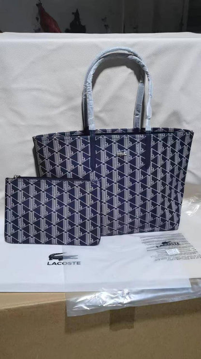 🌟 LACOSTE 2 in 1 
Double-sided usable bag
1⃣️First quality 
Size: 47 * 29 cm
80 dhs❣️

Zain115
♥️♥️♥️