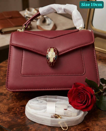 Bvlgari
Good quality 
with box 
110 dhs🇦🇪🇦🇪

Zain186
♥️♥️♥️