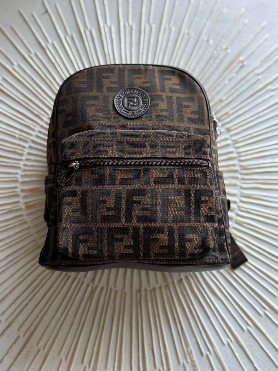 New collection{}
Brand : Fendi Dior Gucci 🔥
Super master quality 😍
290 dhs🪙🌨️

Zain261
♥️♥️♥️