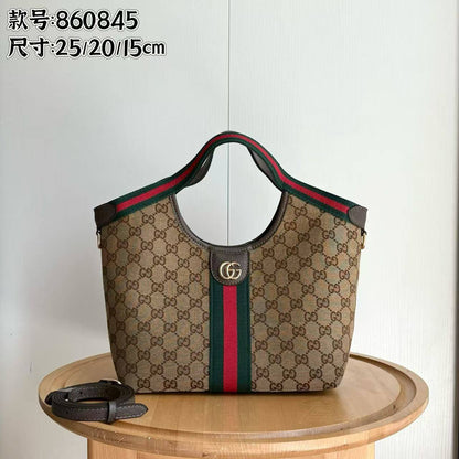 Gucci
Master
270 dhs🪙🌨️

Zain153
♥️♥️♥️