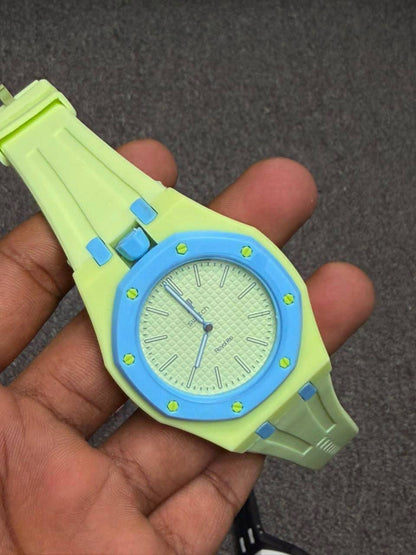 Ap X Swatch
*Watch*
85 dhs💓

Zain29
♥️♥️♥️