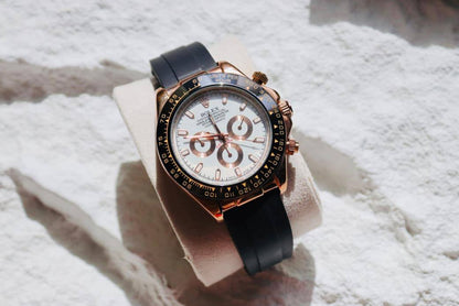 Rolex Daytona 
Good Quality
230 dhs✅

Zain33
♥️♥️♥️
