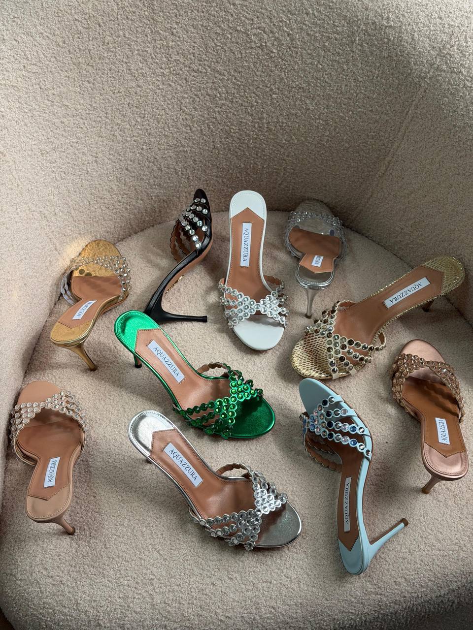 Aquazzura
𝑨𝑨𝑨 𝑸𝑼𝑨𝑳𝑰𝑻𝒀
𝑺𝑰𝒁𝑬 {36 𝒕𝒐 42}
𝑯𝑬𝑬𝑳 8.5 𝑪𝑴
490 dhs🇦🇪

Zain81
♥️♥️♥️