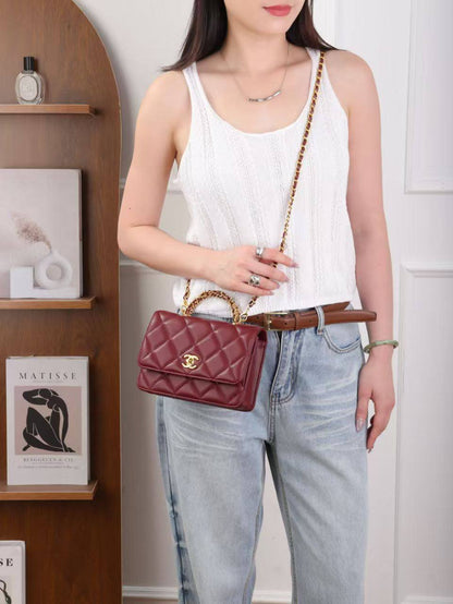 Mix Bag 
Good quality
Hermes
Dior

95 dhs🇦🇪🇦🇪

With box 📦 

Zain70 
♥️♥️♥️