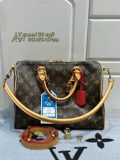 LV Master🌺
Premium quality 🙋🏻‍♀️🙋🏻‍♀️
30cm🫶🏼🫶🏼
400 dhs✅

Zain297
♥️♥️♥️