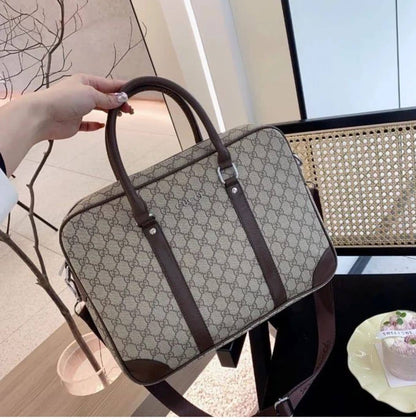 LV - Gucci

Laptop Bags
100 dhs✅

Zain235
♥️♥️♥️