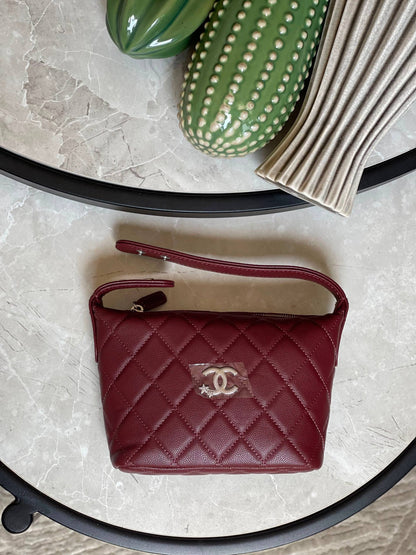 CHANEL
Available original box 📦 
With full packing 🎀🎀
Super high quality 💥💥
For Price 👇 WhatsApp✅
0568585901 
0507557372
0552275751 Owner Zain 👌

Zain283
♥️♥️♥️