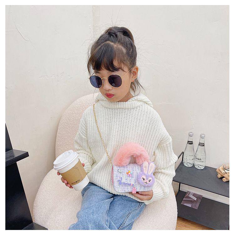 🥰 Children Fashion bag
Good quality
Size : 15 * 9 cm
30 dhs❣️

Zain115
♥️♥️♥️