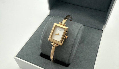 Gucci
60 dhs🪙💕

Zain45
♥️♥️♥️