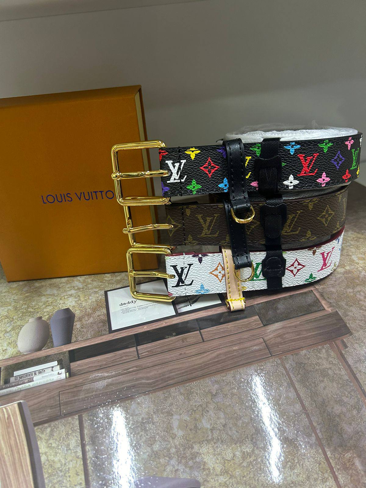 Belts
Leather
60 dhs🪙🌨️

Zain190
♥️♥️♥️