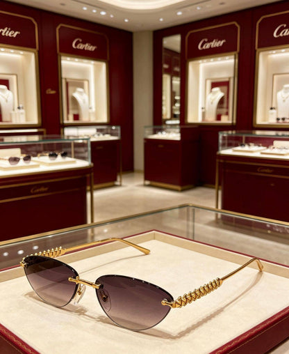 Sunglasses 

❤️‍🔥 Super master quality 💯 With master box 🗃️

And paper bag
150 dhs🇦🇪🇦🇪🇦🇪

Zain216
♥️♥️♥️