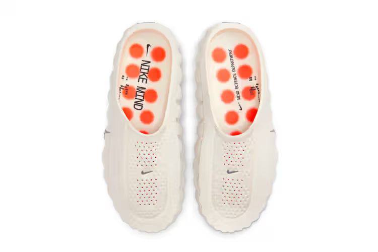 Nike Mind 001 Mules 💡 light bone 
36-46 AVAILABLE 😇
On discount 🤩
220 dhs✅

Zain242
♥️♥️♥️