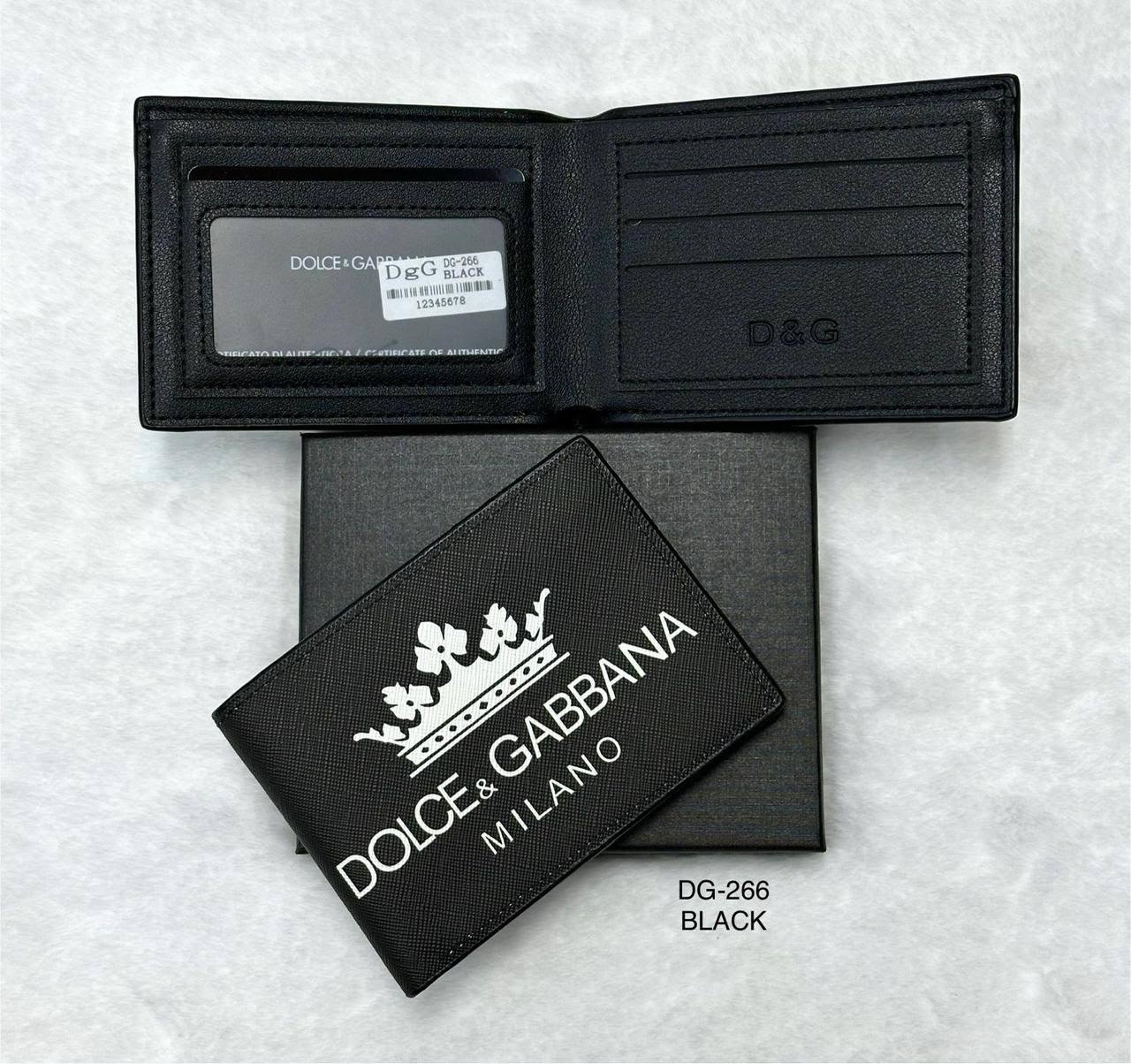 wallet
Lv
D&g
Gucci
Versace 
Montblanc

60 dhs
With box
🎁🎁🎁

Zain182
♥️♥️♥️