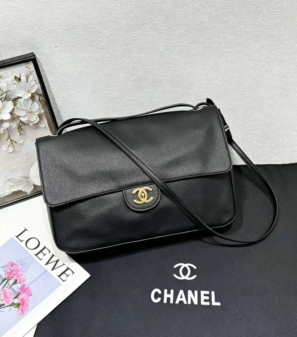 CHANEL 
COPY ONE
32cm 
220 dhs🇦🇪🇦🇪

Zain295
♥️♥️♥️