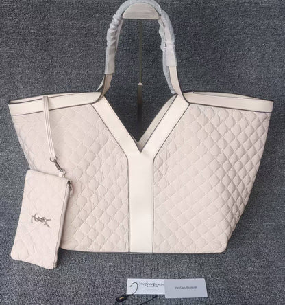 YSL  
GOOD QUALITY 
130 dhs❣️

Zain39
♥️♥️♥️